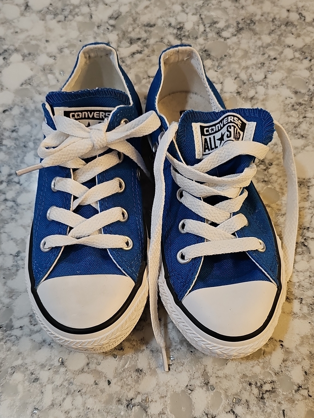 NWOT - CONVERSE KIDS BLUE ALL STAR LOW TOP SNEAKERS SHOES, Size 12, no box